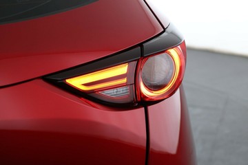 https://vehicle-cdn.autoleague.cloud/30353_61038579_15.jpg