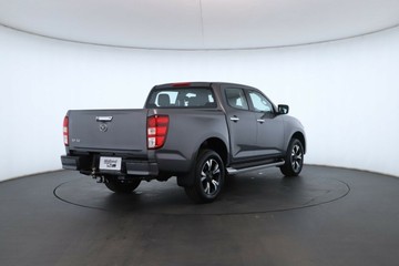 https://vehicle-cdn.autoleague.cloud/30353_61038581_16.jpg