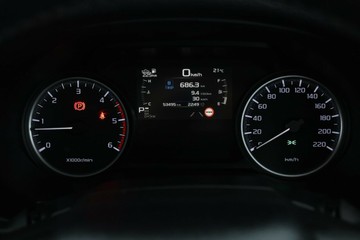 https://vehicle-cdn.autoleague.cloud/30353_61038581_21.jpg