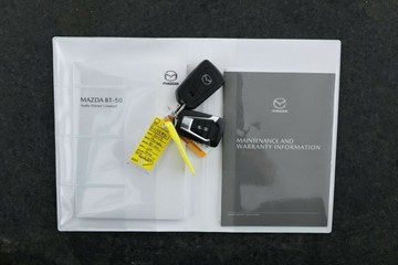 https://vehicle-cdn.autoleague.cloud/30353_61038581_35.jpg