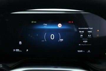 https://vehicle-cdn.autoleague.cloud/30353_61038582_13.jpg