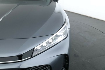 https://vehicle-cdn.autoleague.cloud/30353_61038582_5.jpg