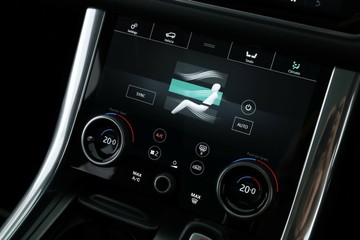 https://vehicle-cdn.autoleague.cloud/30353_61038695_27.jpg