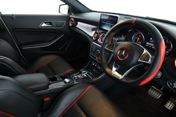 https://vehicle-cdn.autoleague.cloud/30353_61038736_20.jpg