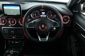https://vehicle-cdn.autoleague.cloud/30353_61038736_21.jpg