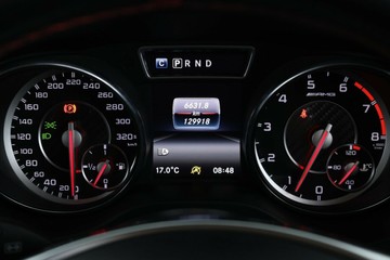 https://vehicle-cdn.autoleague.cloud/30353_61038736_22.jpg