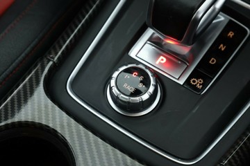 https://vehicle-cdn.autoleague.cloud/30353_61038736_29.jpg