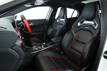 https://vehicle-cdn.autoleague.cloud/30353_61038736_32.jpg