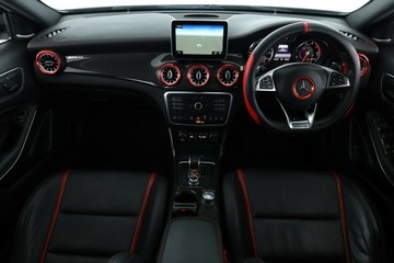 https://vehicle-cdn.autoleague.cloud/30353_61038736_37.jpg