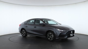 https://vehicle-cdn.autoleague.cloud/30353_61038813_7.jpg