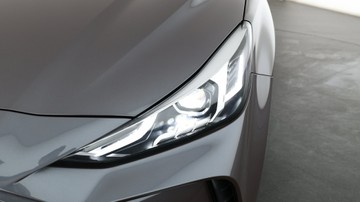 https://vehicle-cdn.autoleague.cloud/30353_61038817_15.jpg