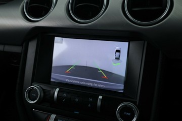 https://vehicle-cdn.autoleague.cloud/30353_61038824_22.jpg