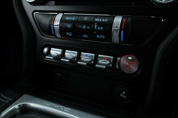 https://vehicle-cdn.autoleague.cloud/30353_61038824_25.jpg