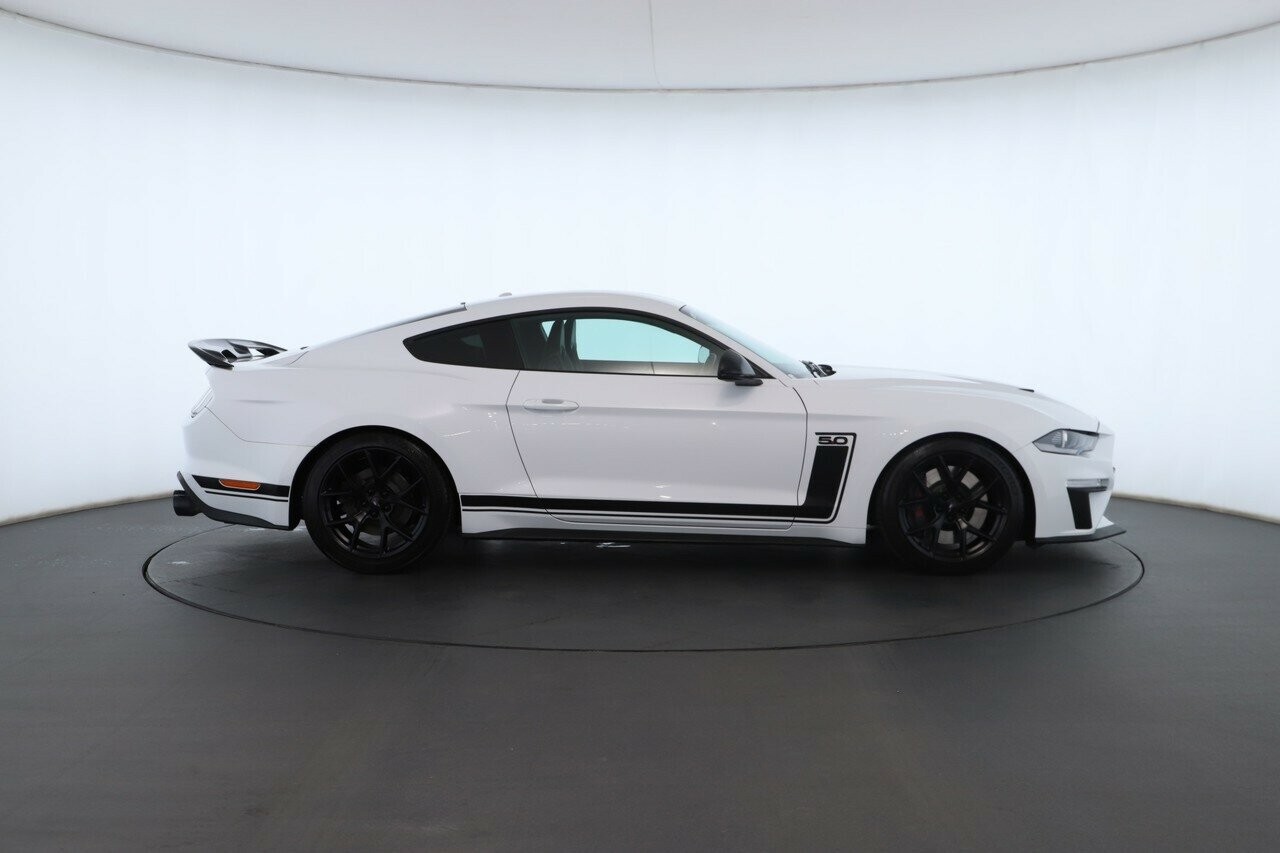 Ford Mustang image 3