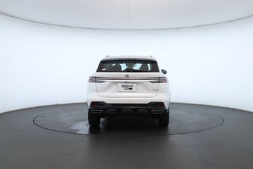 https://vehicle-cdn.autoleague.cloud/30353_61038863_14.jpg