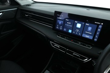 https://vehicle-cdn.autoleague.cloud/30353_61038864_23.jpg