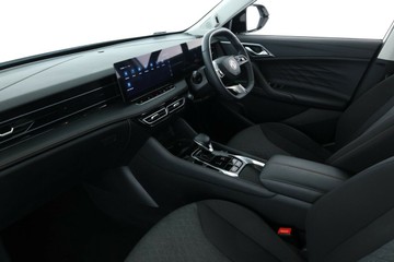 https://vehicle-cdn.autoleague.cloud/30353_61038864_32.jpg