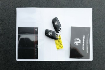 https://vehicle-cdn.autoleague.cloud/30353_61038864_36.jpg
