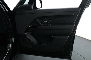 https://vehicle-cdn.autoleague.cloud/30353_61038936_18.jpg