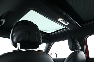 https://vehicle-cdn.autoleague.cloud/30353_61038955_36.jpg