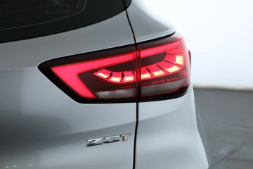 https://vehicle-cdn.autoleague.cloud/30353_61038959_15.jpg
