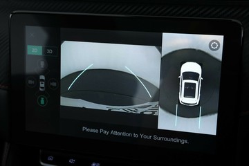 https://vehicle-cdn.autoleague.cloud/30353_61038959_26.jpg