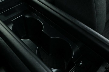 https://vehicle-cdn.autoleague.cloud/30353_61039047_30.jpg