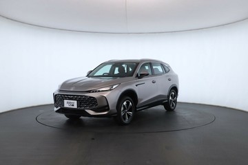 https://vehicle-cdn.autoleague.cloud/30353_61039104_11.jpg