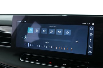 https://vehicle-cdn.autoleague.cloud/30353_61039104_24.jpg