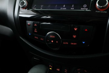 https://vehicle-cdn.autoleague.cloud/30353_61039106_25.jpg