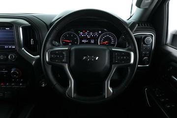 https://vehicle-cdn.autoleague.cloud/30353_61039176_20.jpg