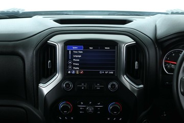 https://vehicle-cdn.autoleague.cloud/30353_61039176_24.jpg