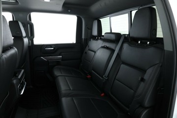 https://vehicle-cdn.autoleague.cloud/30353_61039176_32.jpg