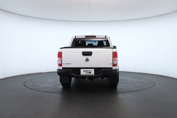 https://vehicle-cdn.autoleague.cloud/30353_61039220_14.jpg