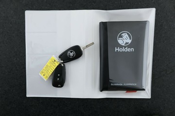 https://vehicle-cdn.autoleague.cloud/30353_61039220_36.jpg