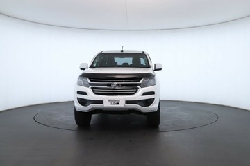 https://vehicle-cdn.autoleague.cloud/30353_61039220_6.jpg