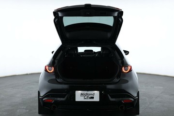 https://vehicle-cdn.autoleague.cloud/30353_61039314_16.jpg