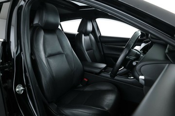 https://vehicle-cdn.autoleague.cloud/30353_61039314_20.jpg