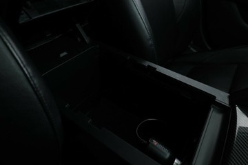 https://vehicle-cdn.autoleague.cloud/30353_61039314_31.jpg