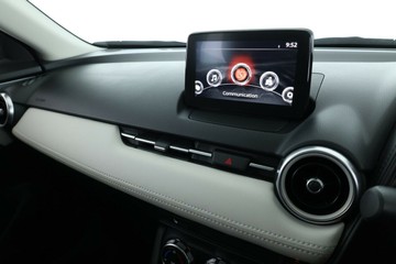 https://vehicle-cdn.autoleague.cloud/30353_61039321_23.jpg