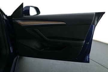 https://vehicle-cdn.autoleague.cloud/30353_61039387_19.jpg
