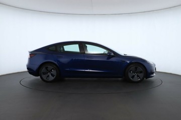 https://vehicle-cdn.autoleague.cloud/30353_61039387_3.jpg