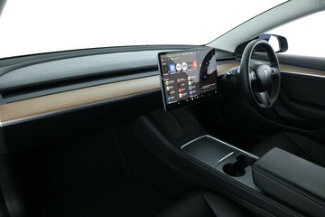 https://vehicle-cdn.autoleague.cloud/30353_61039387_32.jpg