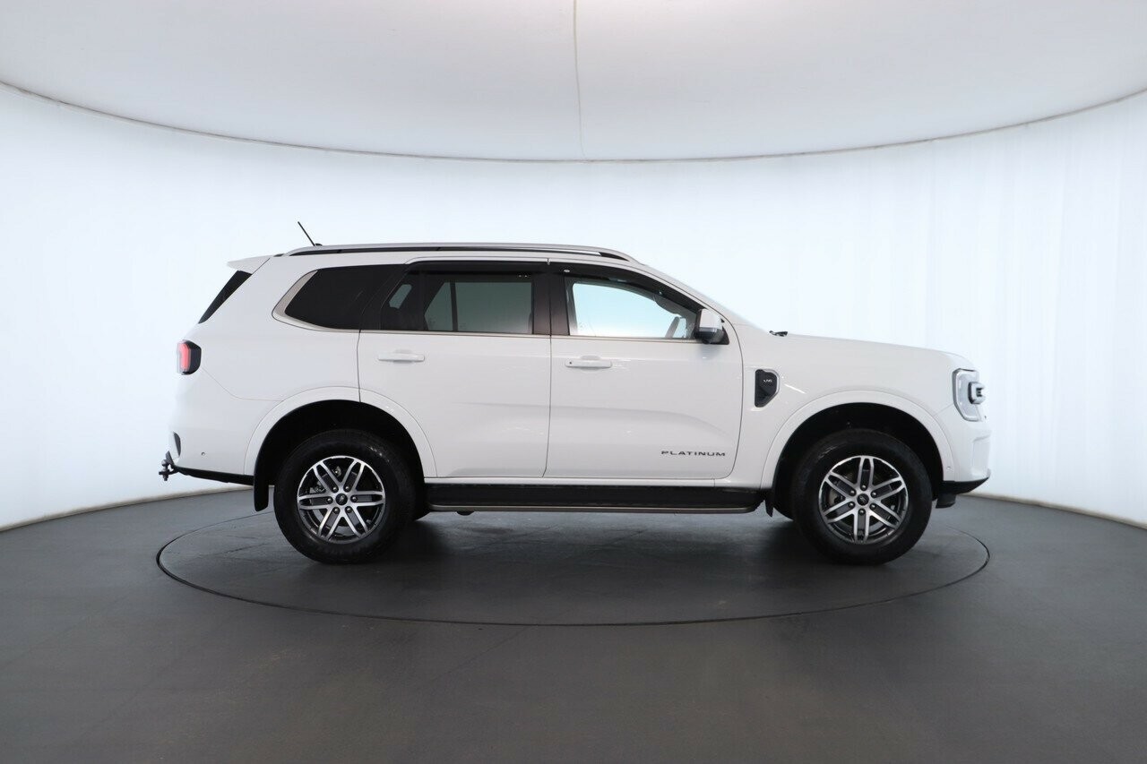 Ford Everest image 3