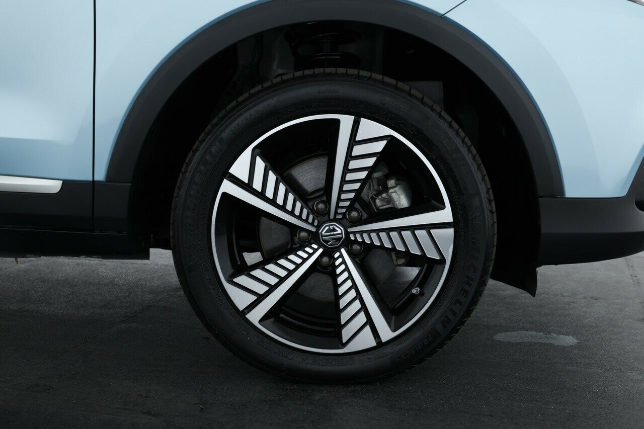 MG Zs Ev image 4