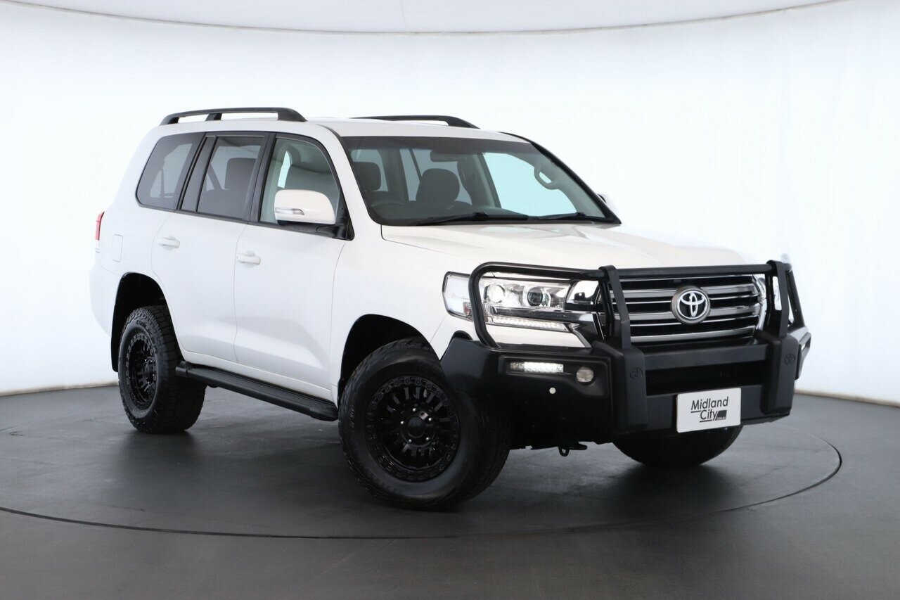 Toyota Landcruiser image 1