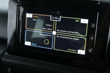 https://vehicle-cdn.autoleague.cloud/30353_61039500_21.jpg