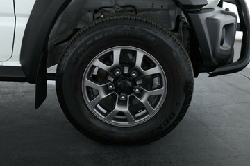 https://vehicle-cdn.autoleague.cloud/30353_61039500_4.jpg