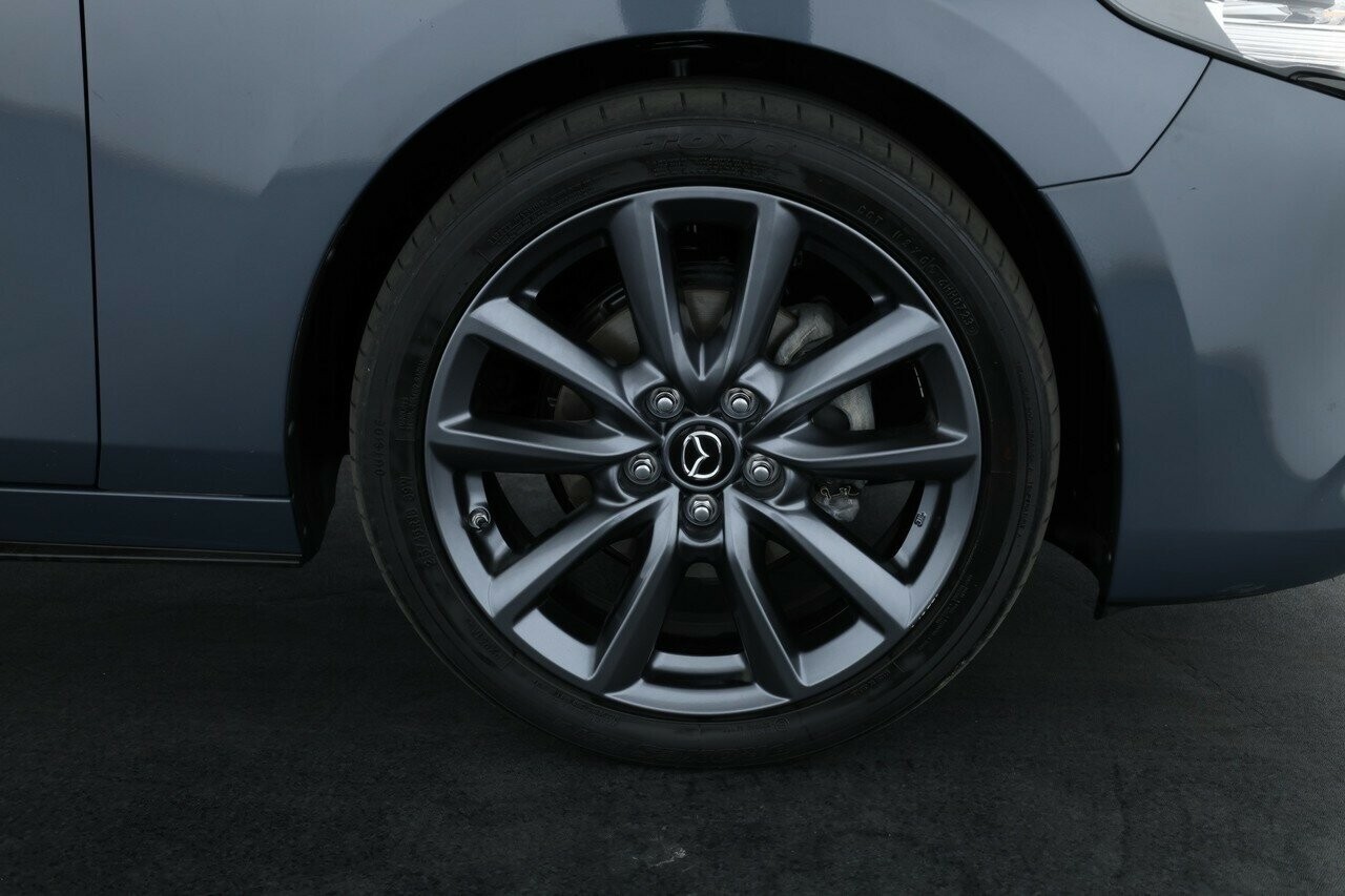 Mazda 3 image 4