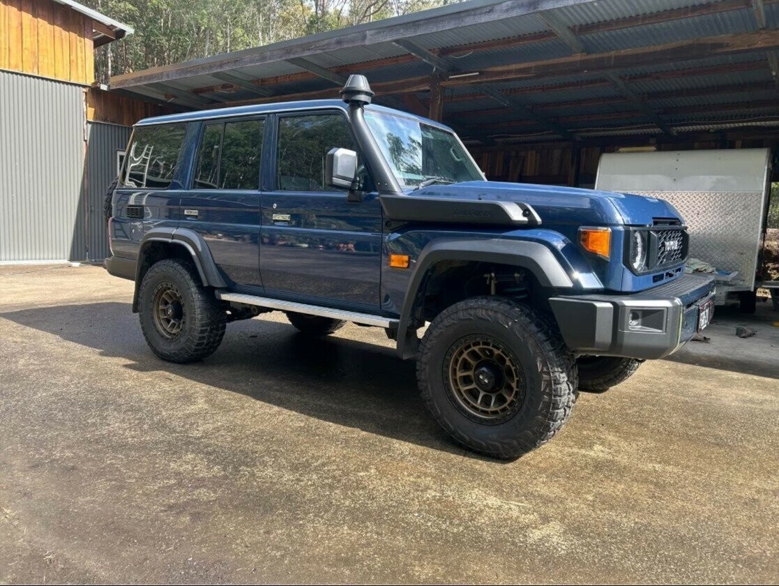 Toyota Landcruiser image 1